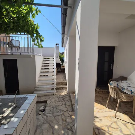 Sucur Holiday home Preko
