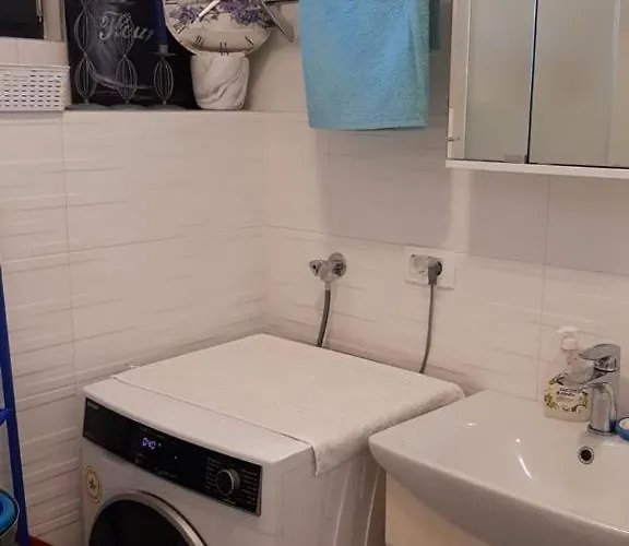 بيت للعطل Sucur *