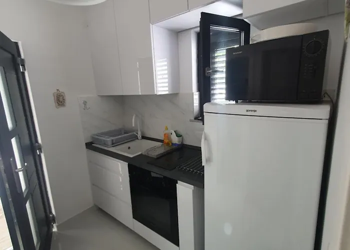 Sucur بيت للعطل بريكو