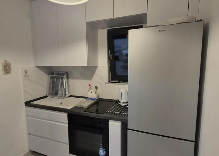 Sucur بيت للعطل بريكو